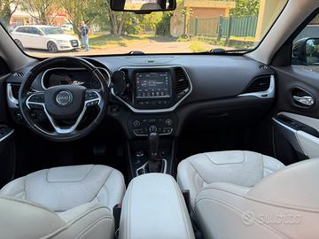 Jeep Cherokee 2.2 Overland