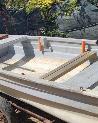 Barca VTR trimarano+motore 10HP