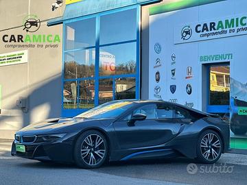 BMW i8 (I12/15) i8