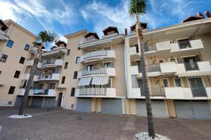 VIA INNAMORATI; 3Vani+Box+P.Auto in Parco MAV268