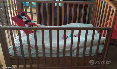 Lettino, materasso.,piumino copri piumino, paracol