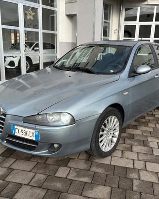 Alfa Romeo 147 1.9 JTD (115 CV) cat 5p. Distinctiv