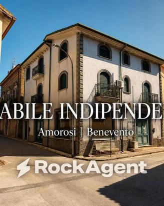 Palazzo / Stabile di 210 m² con 4 locali a Amorosi