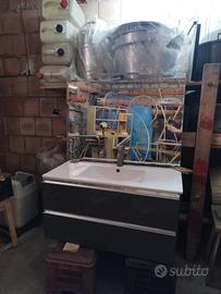 Mobile bagno completo di specchio