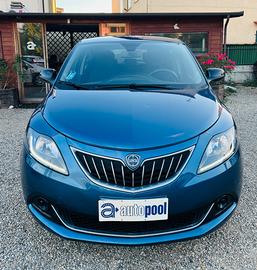 Lancia Ypsilon 1.0 FireFly 5 porte S&S Hybrid Silv