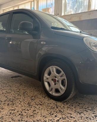 Fiat panda benzina hybrid 30 mila km nuovissima
