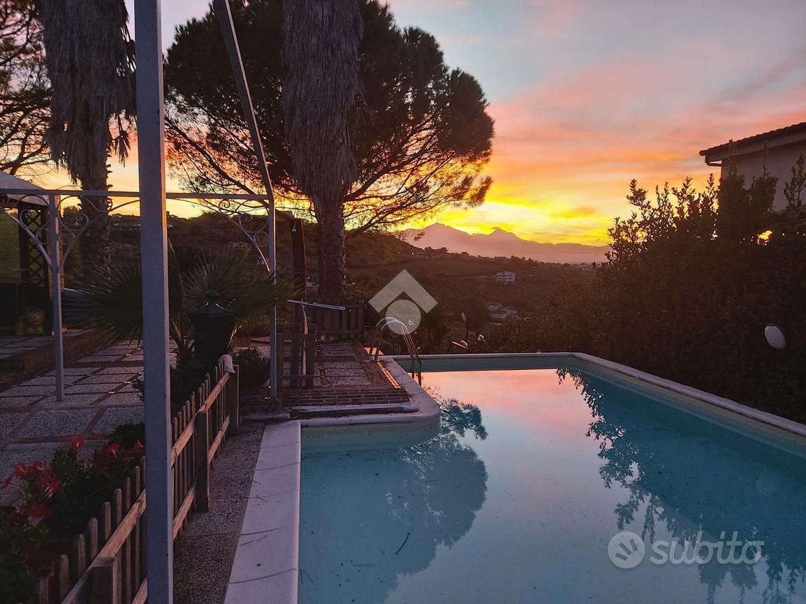 VILLA SINGOLA A PESCARA