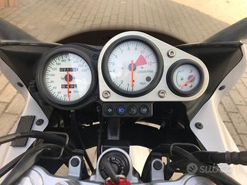 Kawasaki ZR 7 - 2005 - 7110 km ASI