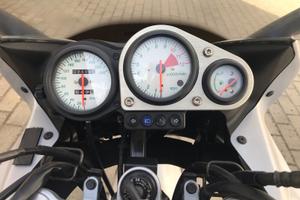 Kawasaki ZR 7 - 2005 - 7110 km ASI