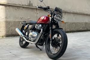 Royal Enfield Interceptor - 1400km. Pari al nuovo