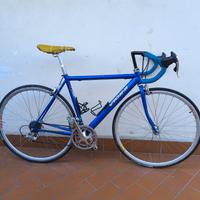 bicicletta da strada 