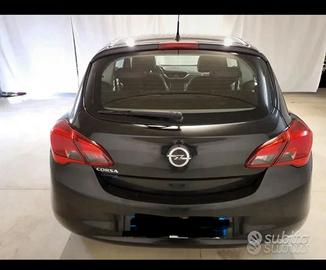 Opel Corsa 1.2 coupè anno 2015