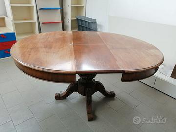 Tavolo rotondo in massello di noce