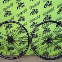 CAMPAGNOLO SHAMAL ULTRA C17 2-WAY FIT DISK TUBELES
