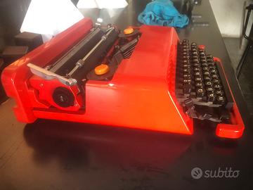 Olivetti valentine