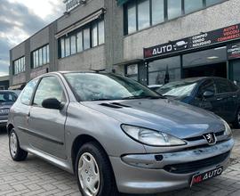 Peugeot 206 1.4 3p. XT OK NEOPATENTATI