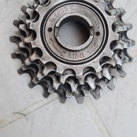 pignone posteriore bicicletta corsa Caimi