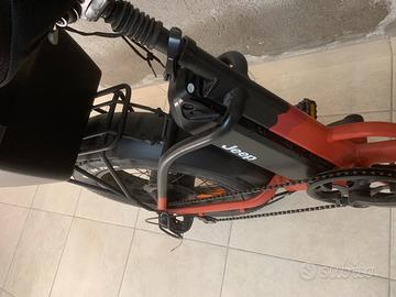BICI ELETTRICA JEEP