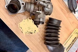 Carburatore 25 curva malossi e manicotto ariete