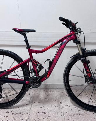 Bici Mountain bike marca KELLYS modello Reyon 50