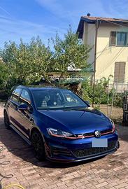 VW Golf 7.5 GTI 2.0 TSI 245 CV DSG - Atlantic Blue