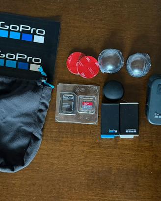 GoPro MAX perfetta  + accessori + microSD 64GB