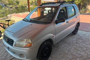 Suzuki Ignis 1 serie