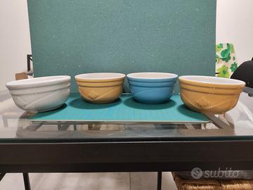 set 4 coppette Saturnia in ceramica 