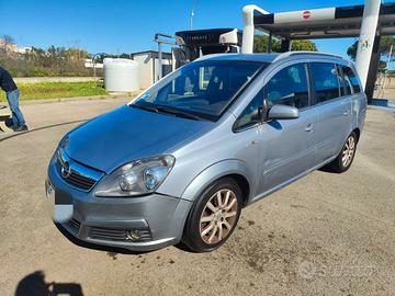 Opel Zafira 1.9 cdti