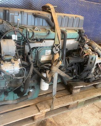 Motore volvo fh 12 6 cilindri anno 2003