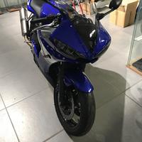 Yamaha YZF R6 - 2004