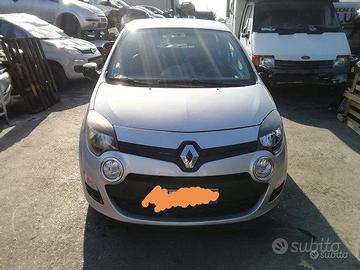 Renault Twingo Anno 2012 1.1 Benzina Per Ricambi