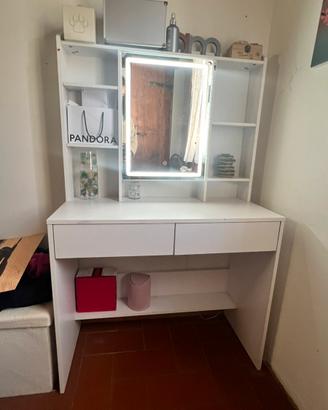 Consolle trucchi o scrivania