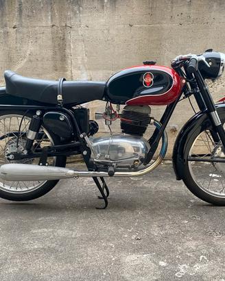 Gilera 150 super sport