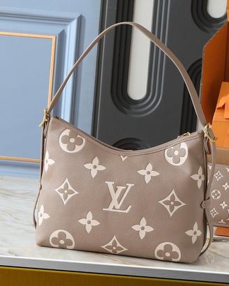 LOUIS VUITTON Carryall