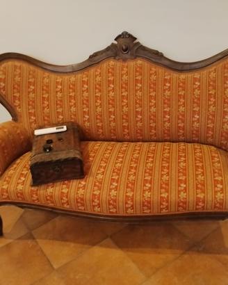 Divano stile econdo impero