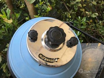 Lavatrice manuale a manovella