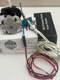 Stampante 3d estrusore titan aero