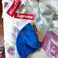 Cappello Supreme x Kangol