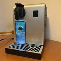 Macchina da caffè Nespresso Lattissima PRO