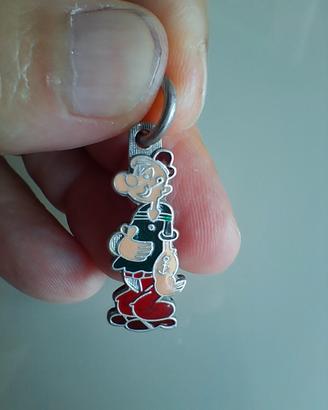 Vintage. Ciondolo in argento 800. Braccio di ferro