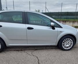 PUNTO 1,3 MTJ DIESEL 85 CV MODELLO STREET USB TELE