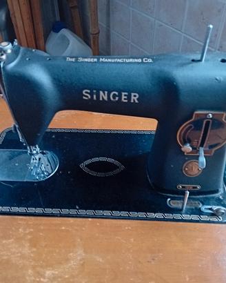 macchina da cucire a pedali Singer