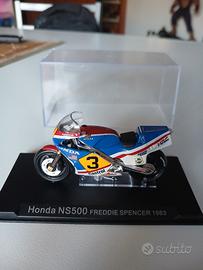 modellino di Honda NSR di Freddie Spencer 