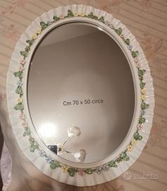 SPECCHIO BAGNO  E MENSOLA PORTAOGGETTI  CON FIORI