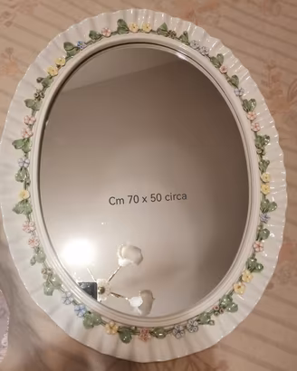 SPECCHIO BAGNO  E MENSOLA PORTAOGGETTI  CON FIORI