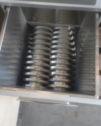 Tritarifiuti ELECTROLUX EGO 23000x