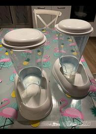 Distributori di acqua e cibo per cani/gatti