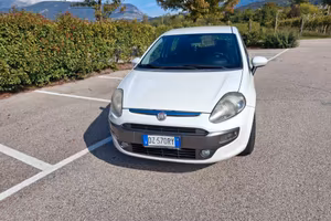 Fiat Punto Evo 1.3 Mjt 95 CV per neopatentati