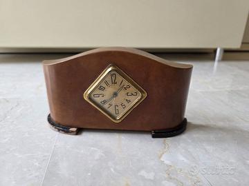 Orologio sveglia da tavolo vintage  Art Déco